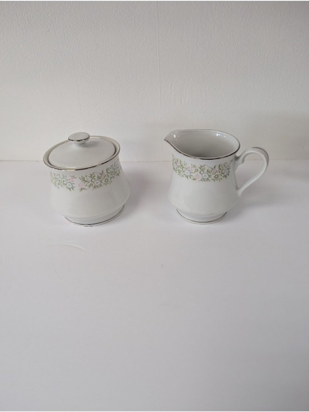 Taihei China Fine China Creamer Sugar Dish with Lid Floral Silver Trim Japan